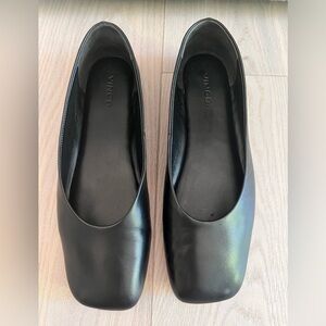 Vince Women's Sleek Black Leather Flats